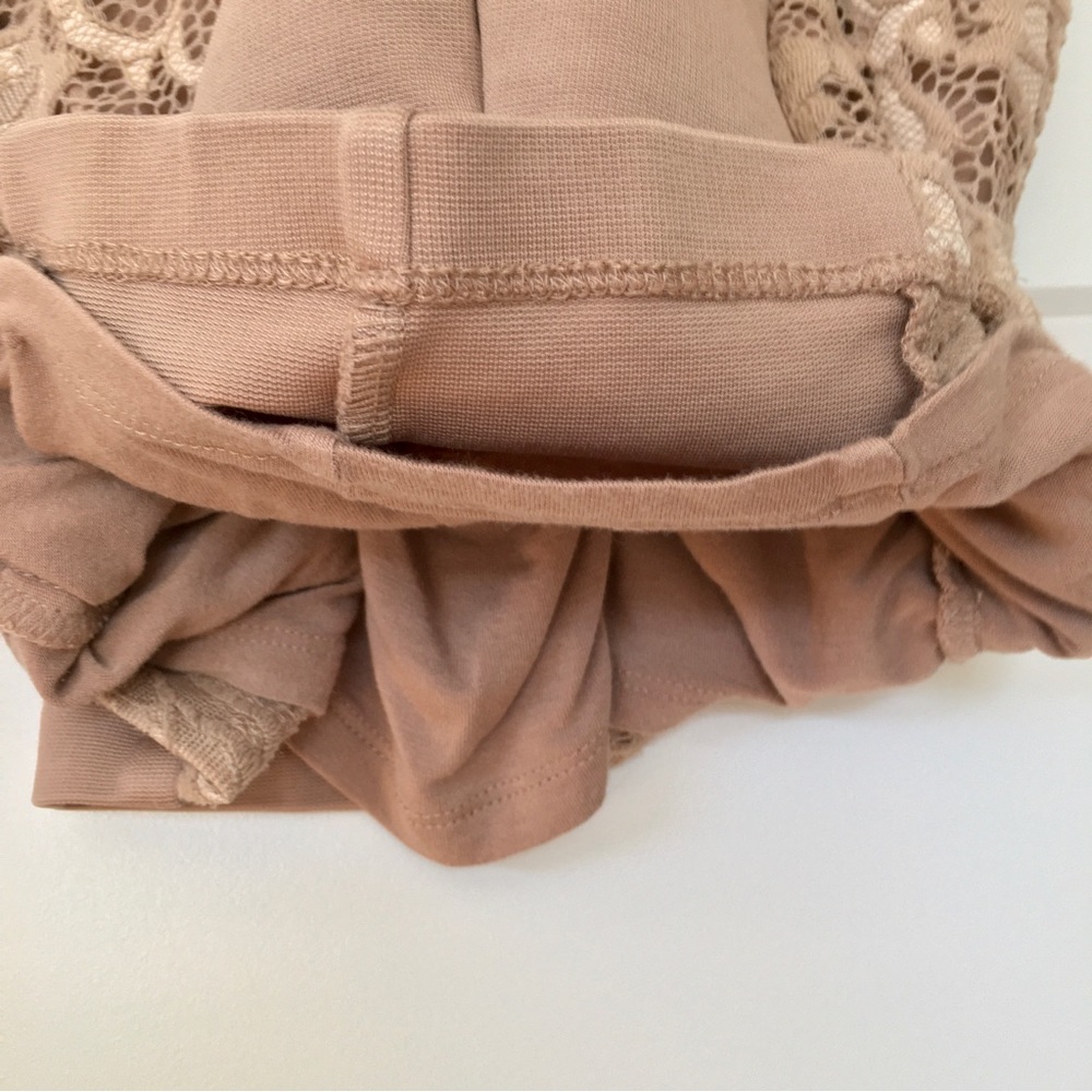 Bebe Bodycon Cocktail Dress w/ Lace, Size S, Taupe/Beige - Picture 8 of 12